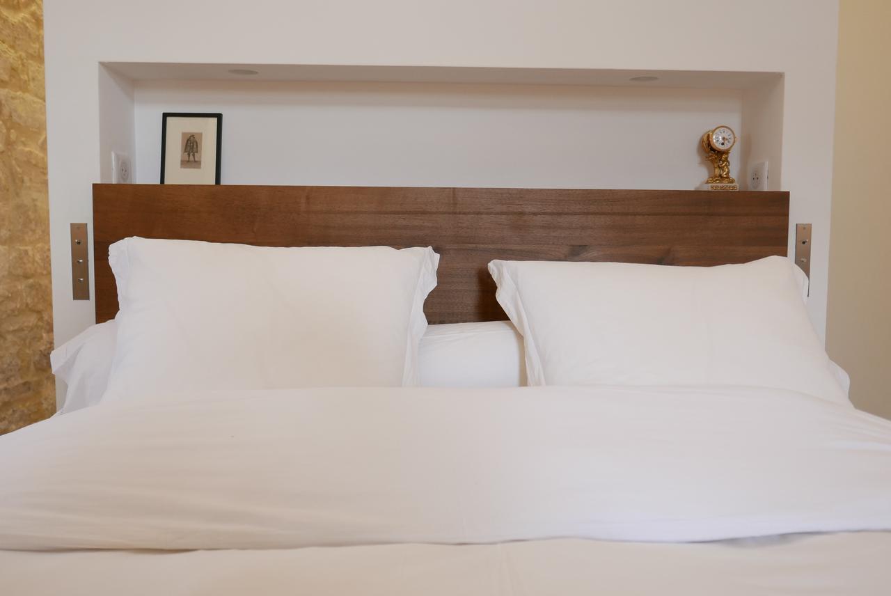 Tour Sarrazine De Montaren Bed and Breakfast Exterior foto