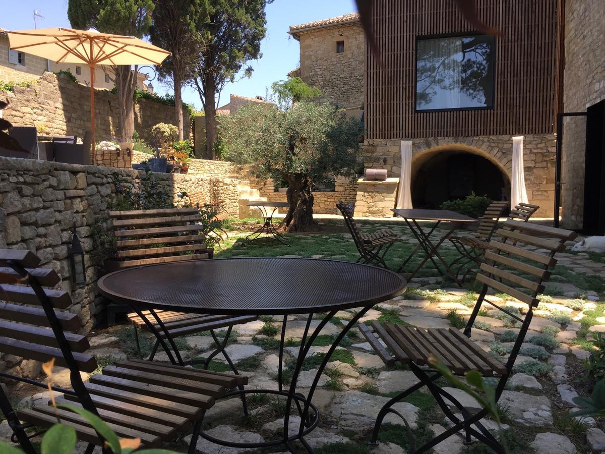 Tour Sarrazine De Montaren Bed and Breakfast Exterior foto