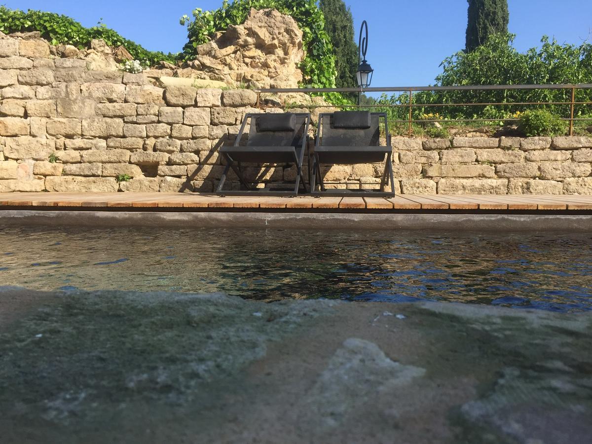 Tour Sarrazine De Montaren Bed and Breakfast Exterior foto